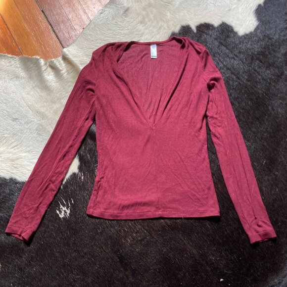 American Apparel Longe Sleeved Ribbed Plunge Top - Burgundy - Size M - Picture 2 of 3